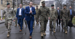The Military Recruiting Crisis Starts With the Leadership